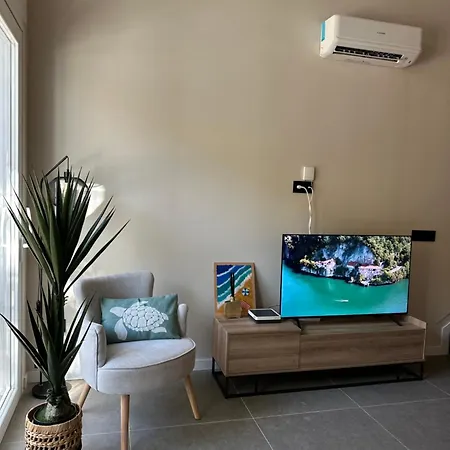 La Mediterranea - Housevanlive 아파트